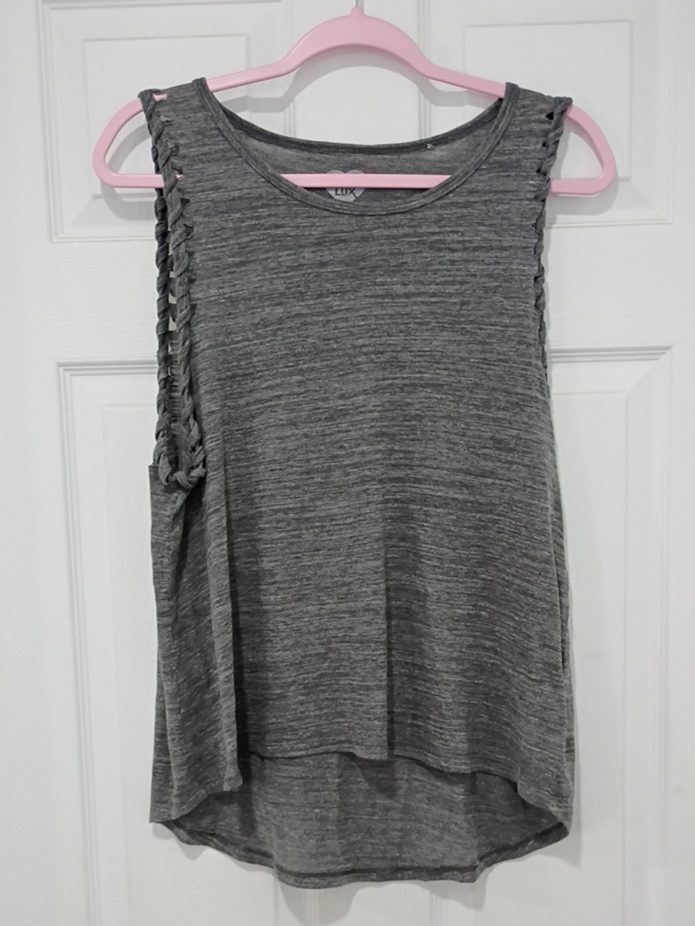 Modern Lux Gray Heathered Braided Sleeve Tank